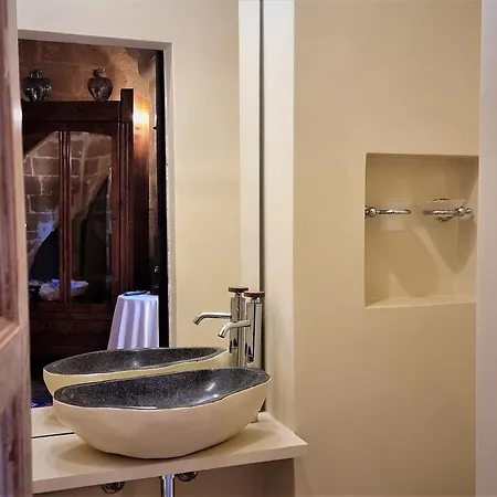 Baglio Oneto Dei Principi Di San Lorenzo - Luxury Wine Hotel 5*